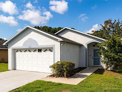 8832 VALENCIA OAKS COURT