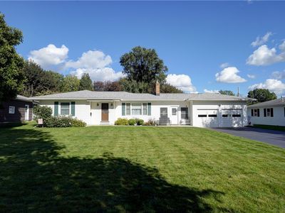 13 Wedgewood Dr