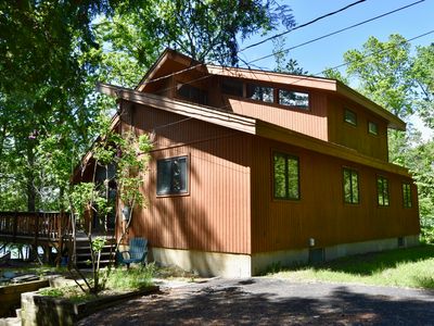381 Corlear Dr