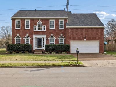 609 Prince Charles Way