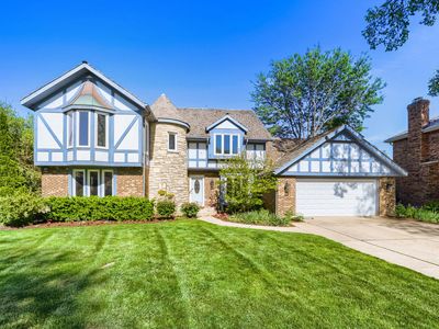 816 Paddock Ln
