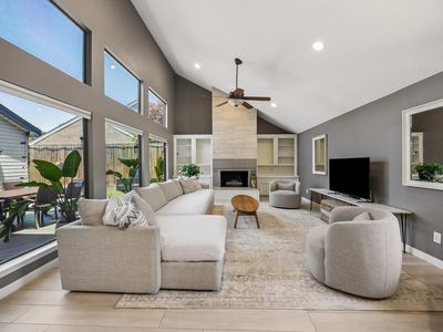11646 Manor Park Dr