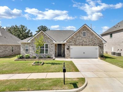 2118 Brandon Dr NE