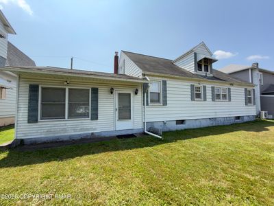 15 Van Horn St