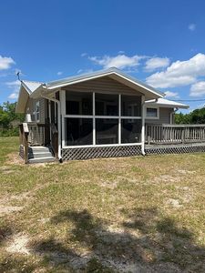 7751 Paradise Dr
