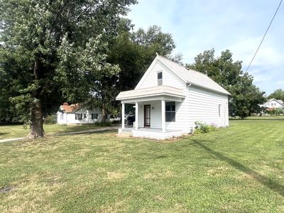 Property at 400 4th St, Pilot Grove, MO