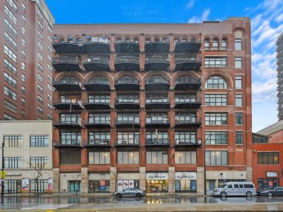 1503 S State St APT 501