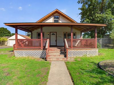 1105 E Olympic Ave