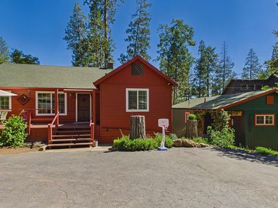 22537 Golf Club Dr