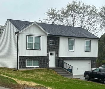 Property at 104 Sheffield Dr, Dry Ridge, KY