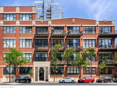 1601 S Indiana Ave APT 503