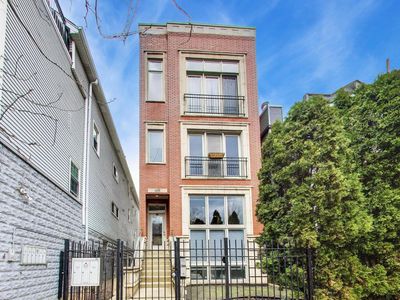 1638 W Diversey Pkwy #1