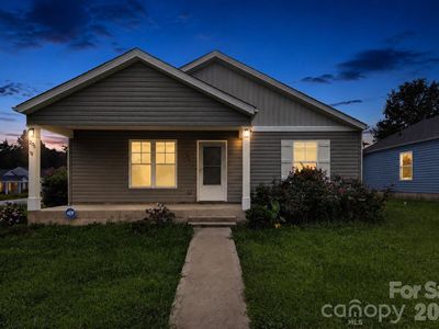 206 Dillon Dr