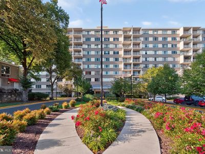 4977 Battery Ln #1-921