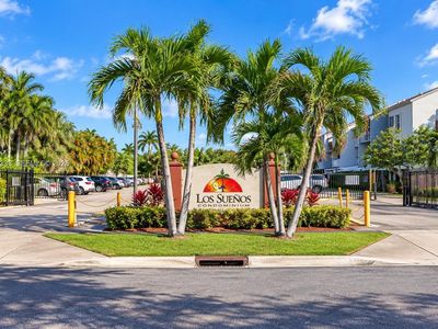 1725 W 60th St APT F126