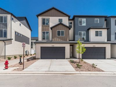 5256 N Greenfield Way #330