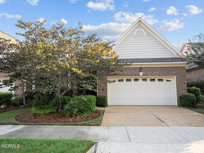 2422 W Oak Bridge Way NE