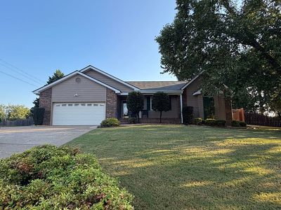 2223 Chimney Hills Dr