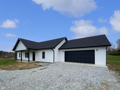 10 Trinton Ave
