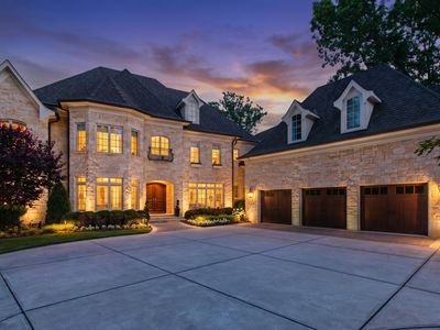1412 Hedgelawn Way