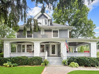 448 S Spring Ave