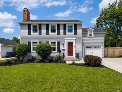 90 Park Forest Dr