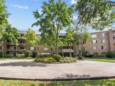 945 E Kenilworth Ave UNIT 429