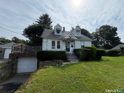 33 Amherst Street