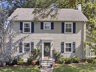 2245 E 22nd Pl