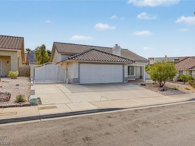 Property at 825 Cypress Pines Way, Henderson, NV