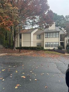 2401 Huntingdon Chase