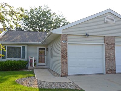 415 Kensington Square