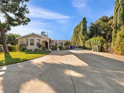 4337 Riverview Dr
