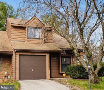 6323 Early Glow Ct