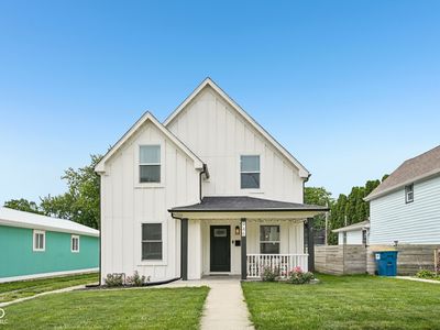 945 E Minnesota St