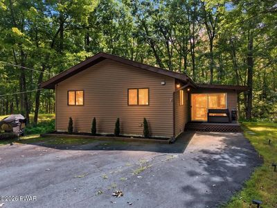 808 Hoover Ct