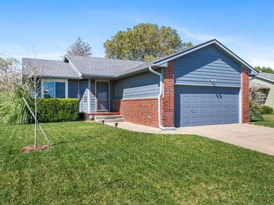 2400 E Spring Hill Dr