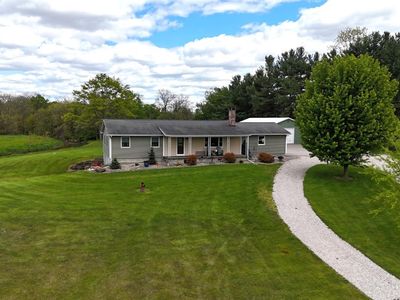 744 Old State Rd N