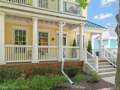 256 Constitution St