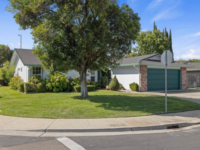 962 Fernwood Dr