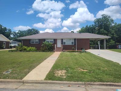 812 Magnolia Dr