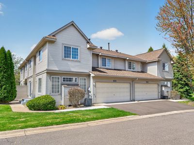 1088 Lovell Ave W