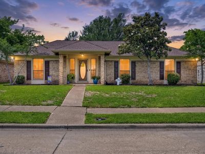 2501 Creighton Dr