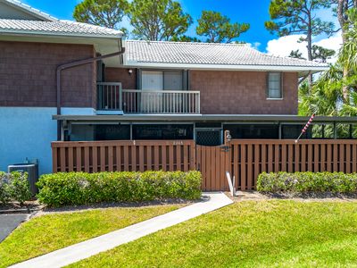 2203 SE Round Table Drive #C