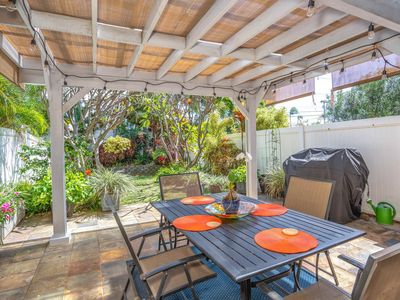 679 Meakanu Ln APT 902