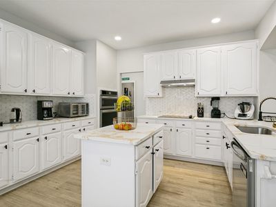 1517 Pearl River Dr