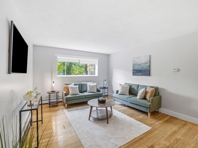 14 Riverside St APT 2-1