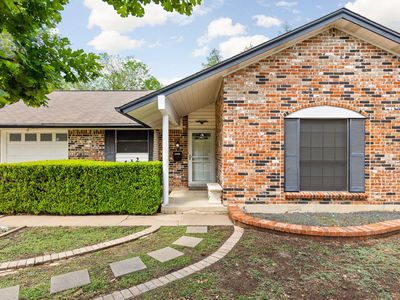 412 Thistlewood Dr