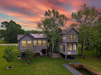 10 Wild Iris Ct