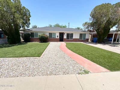 2220 E HEATHERBRAE Drive